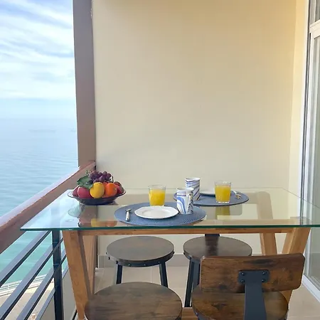 Апартаменты Golden Sunrise - Santa Clara - Vue De Reve *