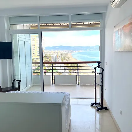 Апартаменты Golden Sunrise - Santa Clara - Vue De Reve Торремолинос